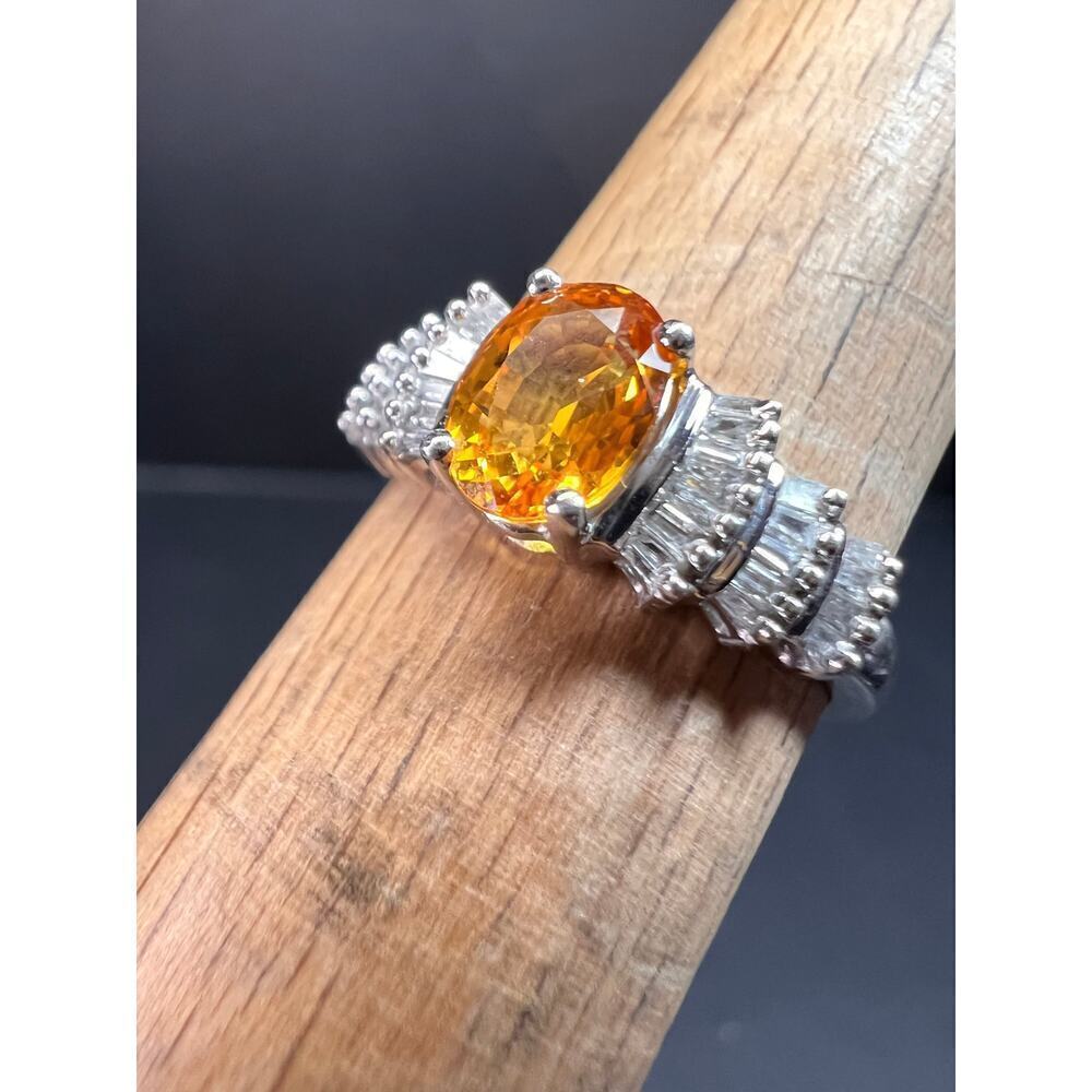 14k white gold yellow lab sapphire and diamond ring size 7 - Picture 14 of 16